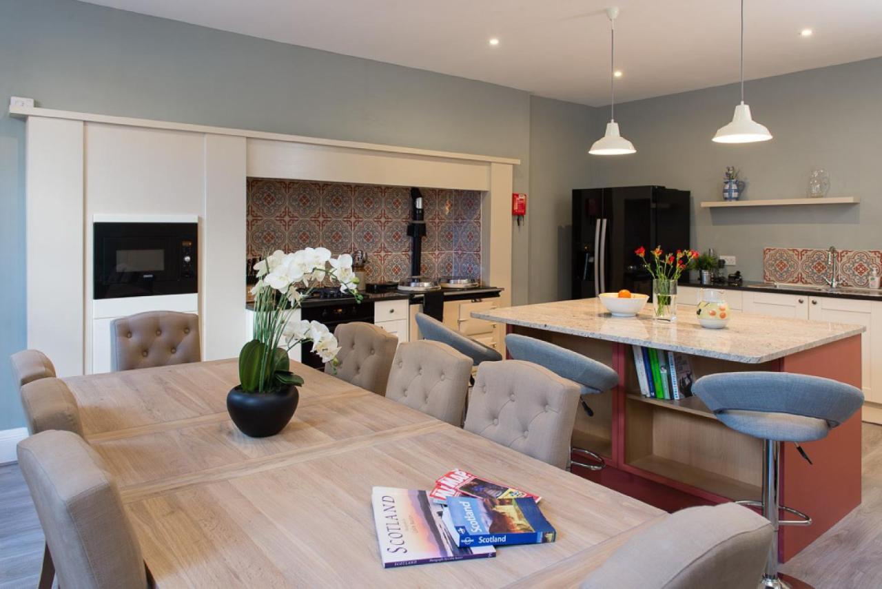 Gorgeous Central Edinburgh 3-Bedroom Apartment Exterior photo