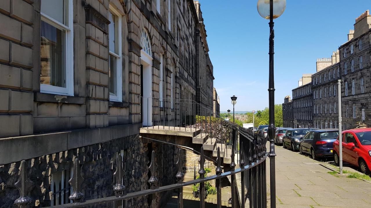 Gorgeous Central Edinburgh 3-Bedroom Apartment Exterior photo