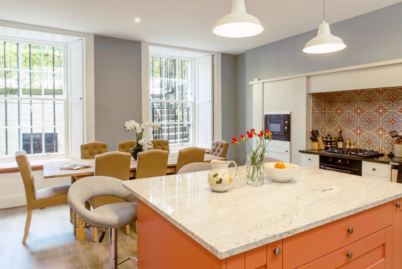 Gorgeous Central Edinburgh 3-Bedroom Apartment Exterior photo