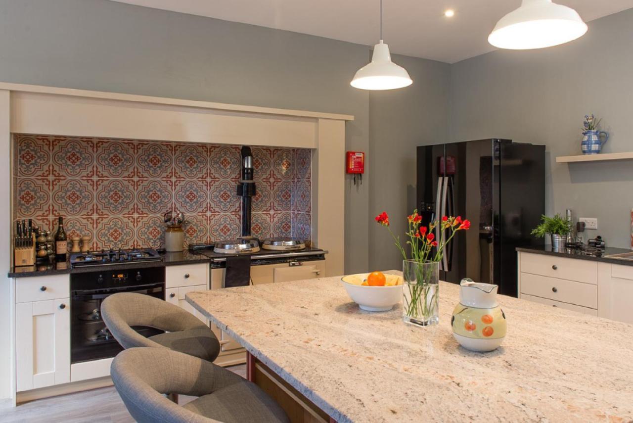 Gorgeous Central Edinburgh 3-Bedroom Apartment Exterior photo