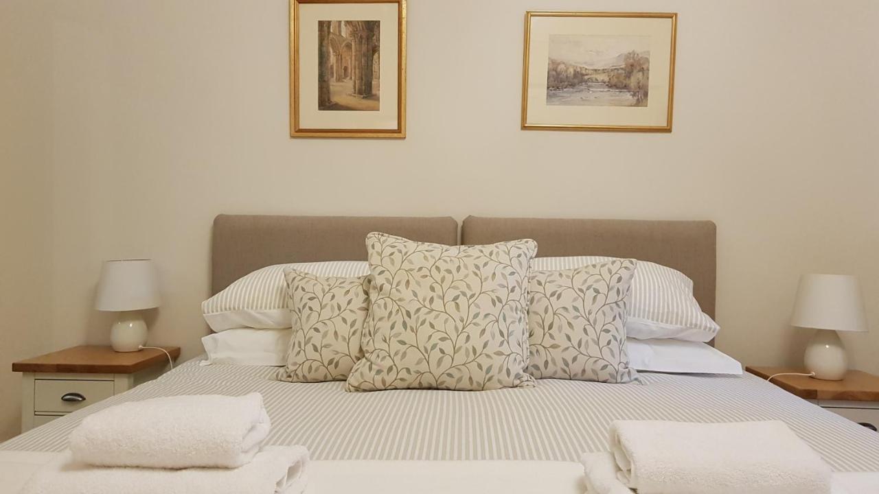 Gorgeous Central Edinburgh 3-Bedroom Apartment Exterior photo