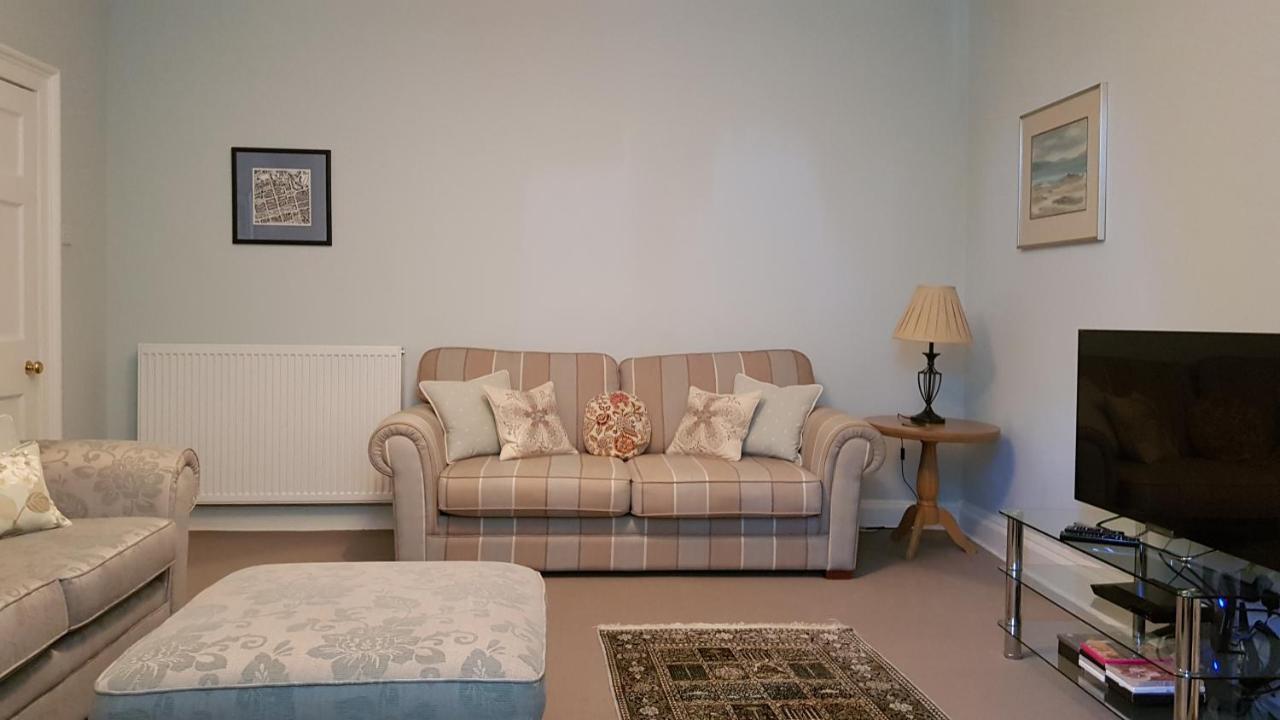 Gorgeous Central Edinburgh 3-Bedroom Apartment Exterior photo